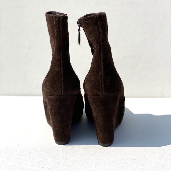 💯 Authentic Prada boots - Picture 4 of 5